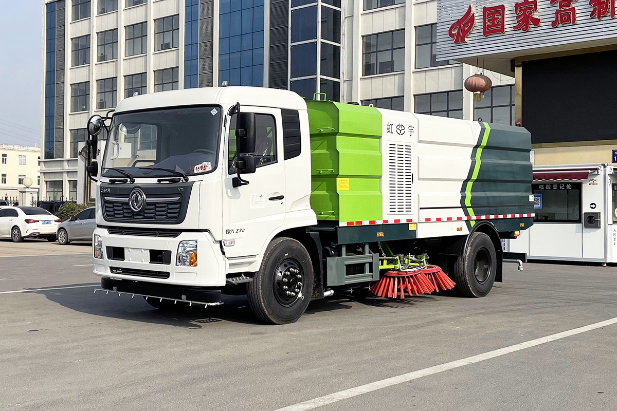宏宇东风12m³扫路车